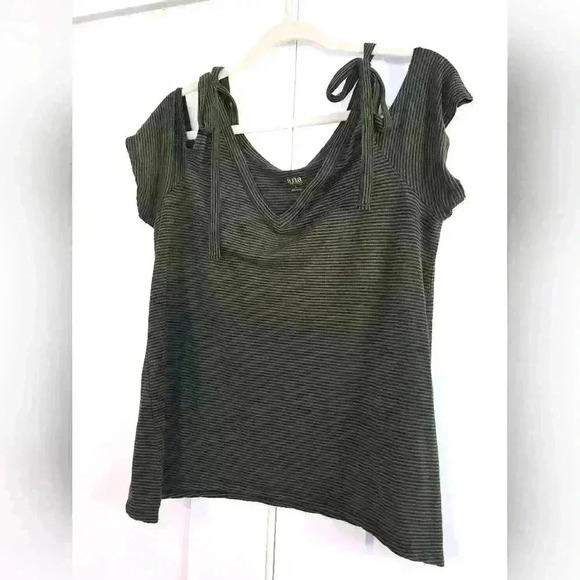 A.n.a. Off-the-Shoulder Striped Top - Picture 1 of 10
